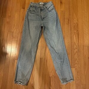 Abercrombie & Fitch The 90’s Straight Ultra High Rise